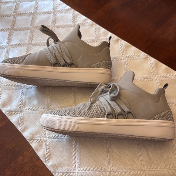 Steve Madden Lancer Sneaker Gray-Size 7 - Picture 2 of 5